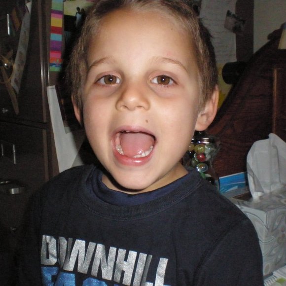 Meet your Posher, Melanie - Picture 3 of 7